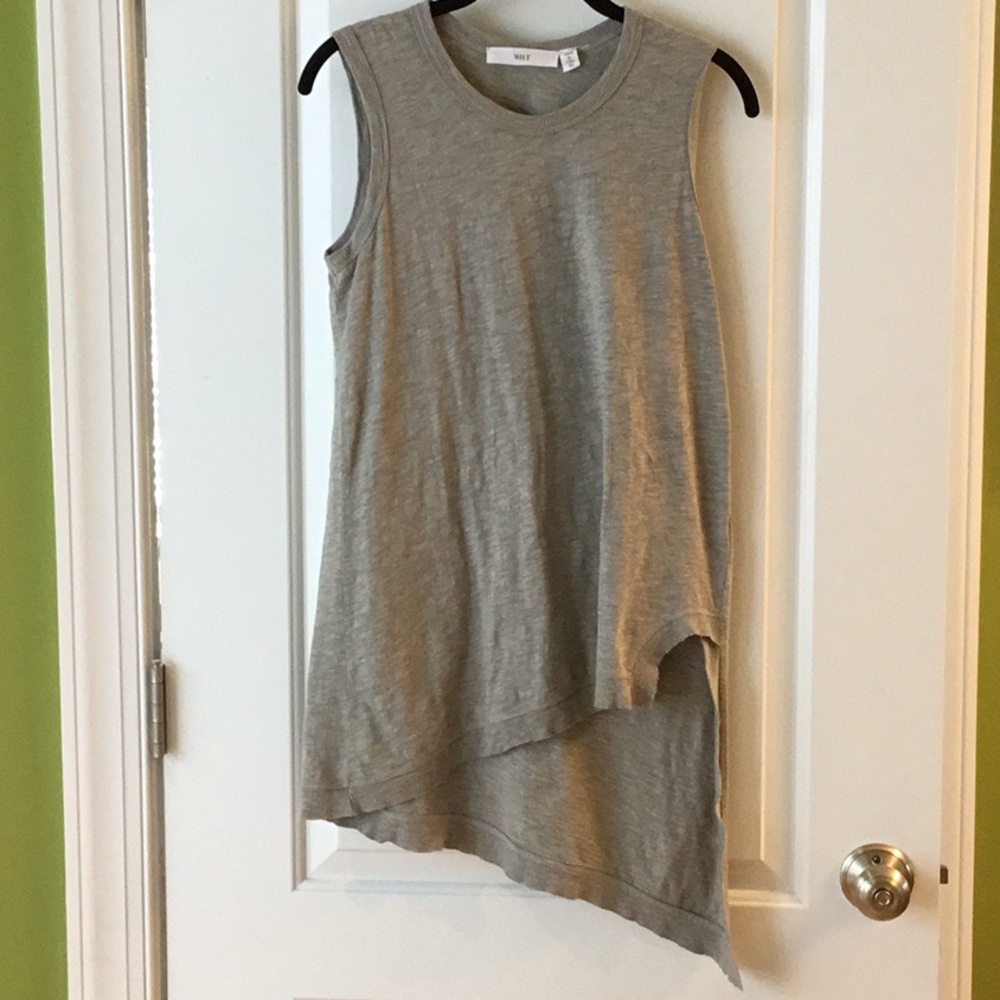 Wilt asymmetrical hem shirt